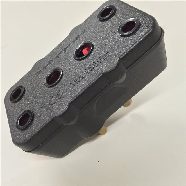 15A 2 Way Splitter